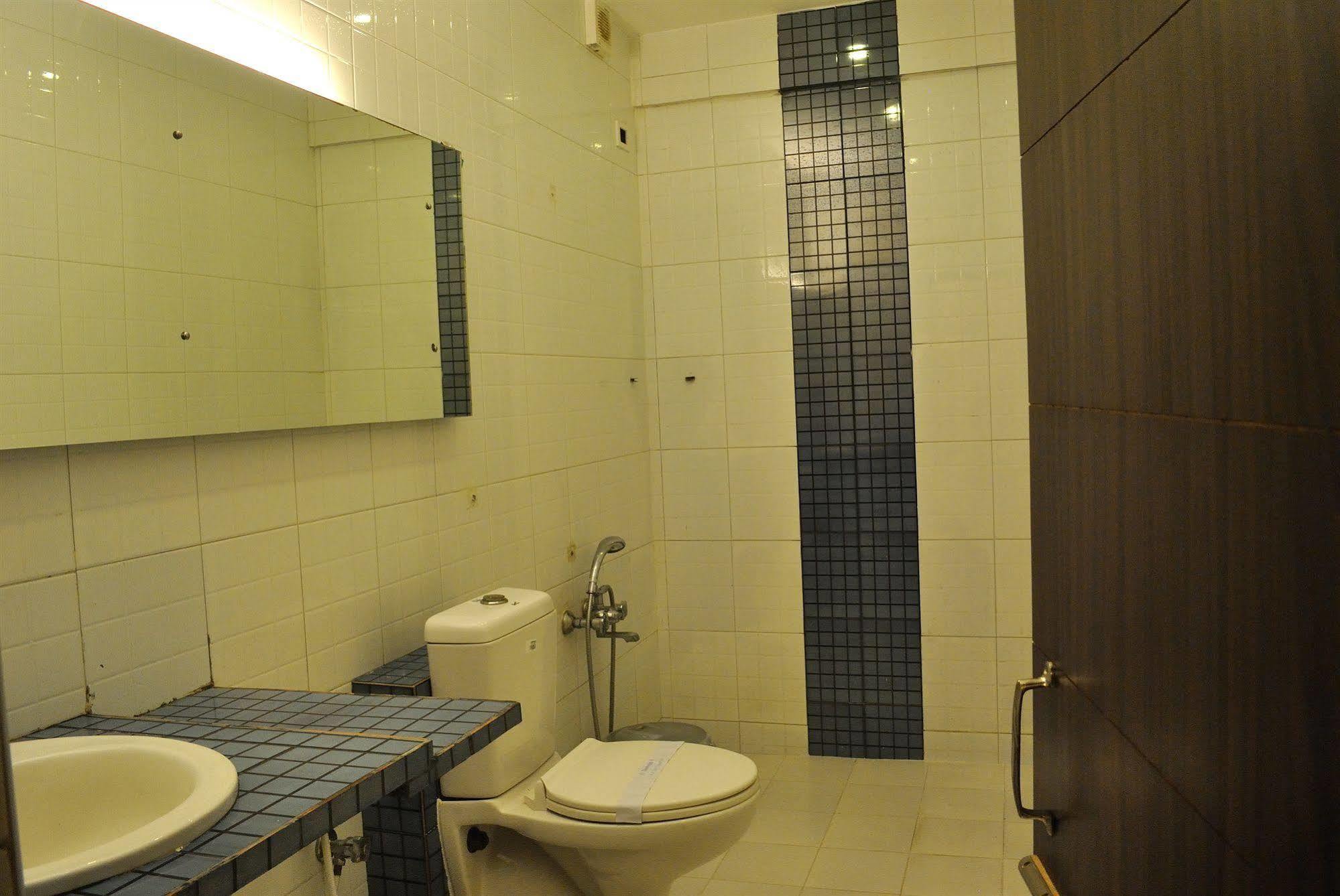 Hotel Mars Classic Chennai Exterior foto
