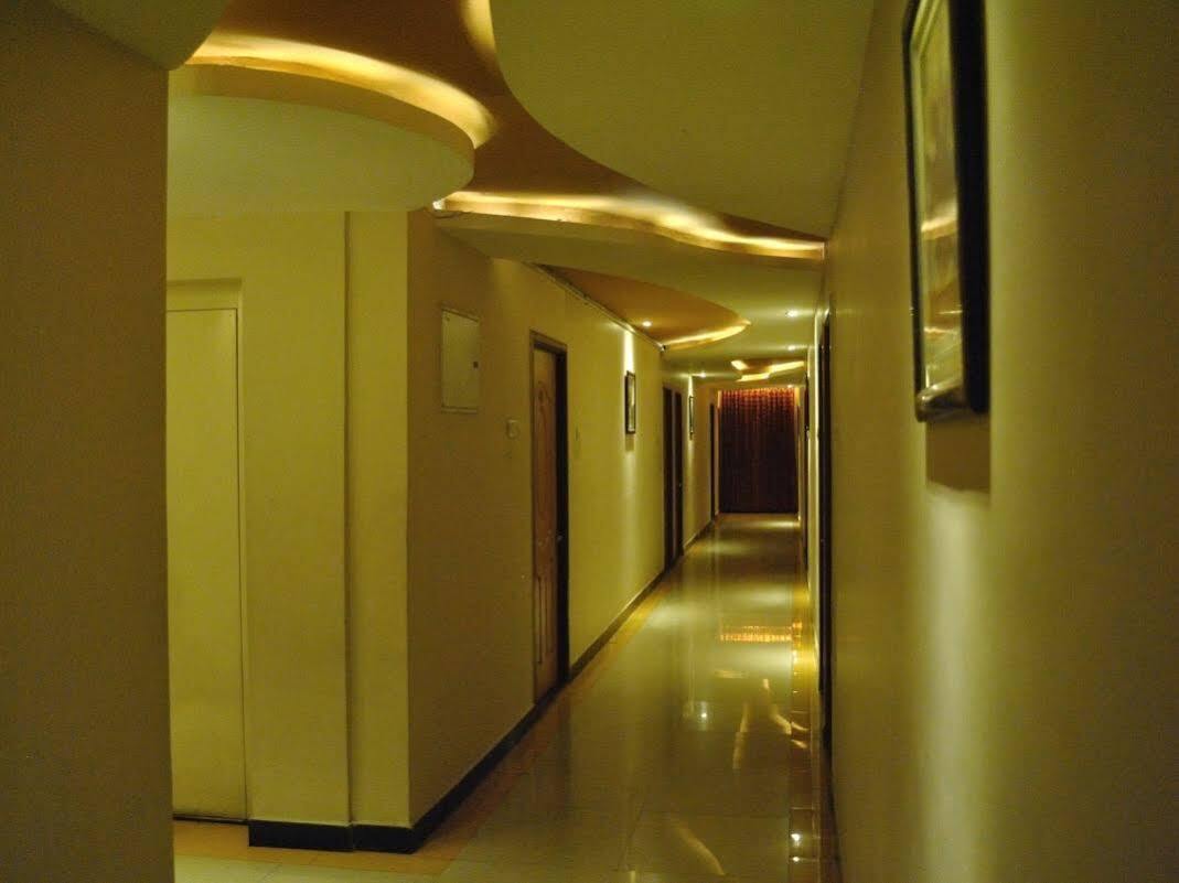 Hotel Mars Classic Chennai Exterior foto